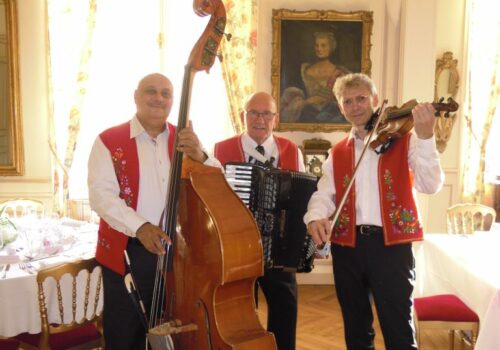 trio PIROSKA à Epernay